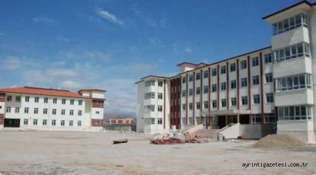 Lisede yangın
