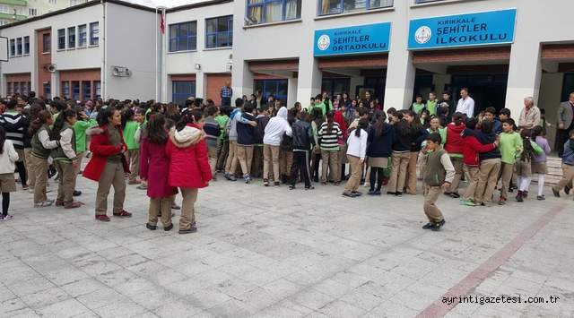 Okulumuzu bize bırakın