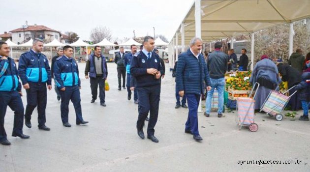 Sungur, vatandaşlarla buluştu