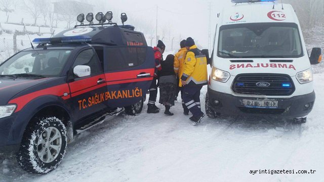 UMKE ve 112 kar kış demiyor